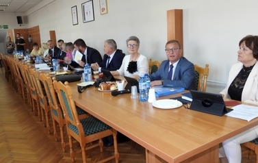 2026-05-2026 Absolutorium i wotum zaufania dla W&oacute;jt Gminy Włocławek 41