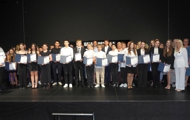 2026-06-23 Gala Wręczenia Nagr&oacute;d i Stypendi&oacute;w dla Uczni&oacute;w Szk&oacute;ł Gminy Włocławek 61